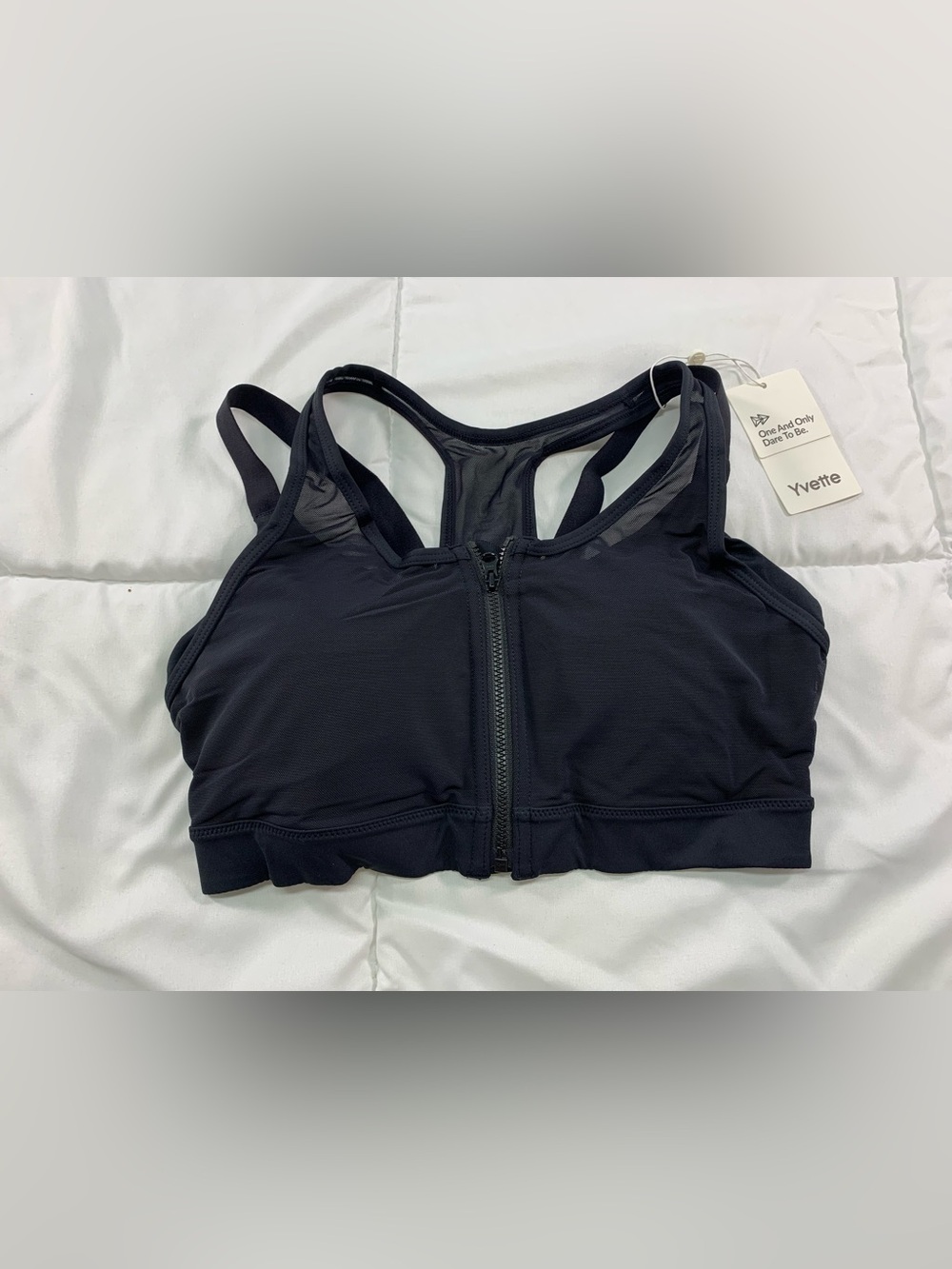 New Yvette sports bra size S
